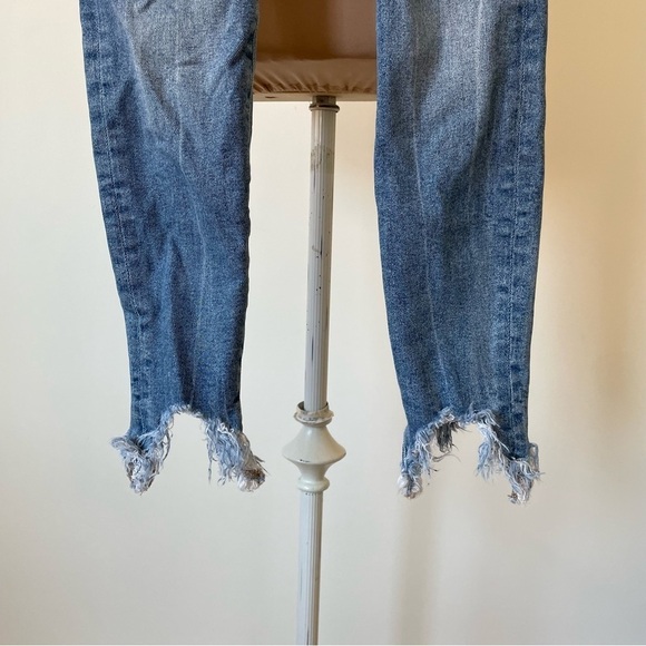Frame Le Skinny De Jeanne Fray Hem Stiletto Dupont Blue Mid Rise Jeans Size 27 - Picture 8 of 12